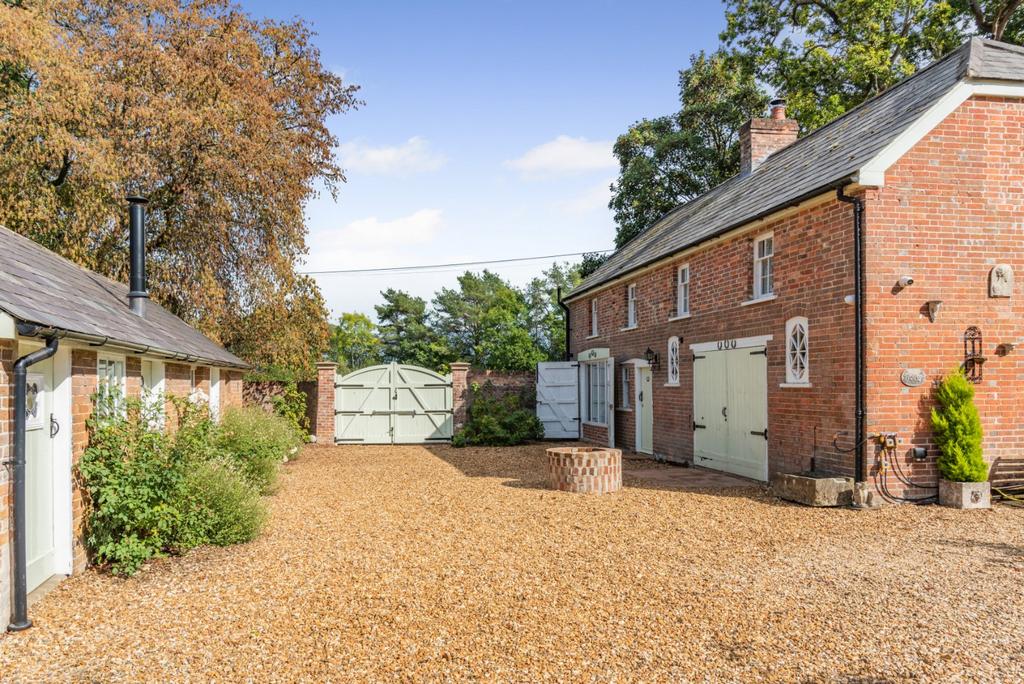 Coach House