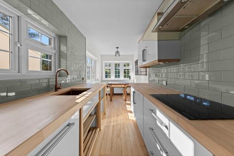 undefined, Knutsford Road, Grappenhall, WA4