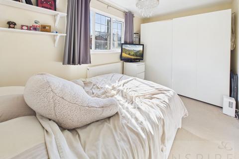 2 bedroom terraced house for sale, Bishopstone Walk, Crawley RH11