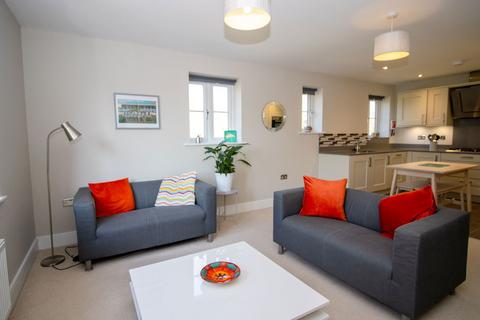2 bedroom maisonette for sale, Paddock Way, Alresford