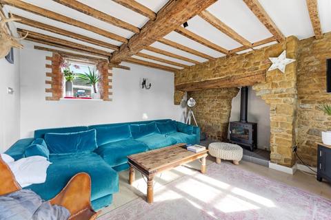 3 bedroom detached house for sale, Oxford Road, Banbury OX17
