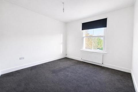 undefined, Egmont Road, Sutton