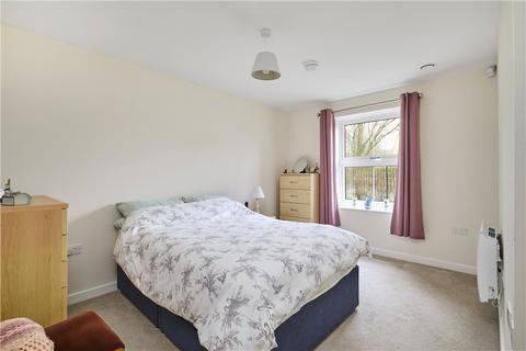 1 bedroom apartment for sale, Summer Court, Burley in Wharfedale, Ilkley, West Yorkshire, LS29