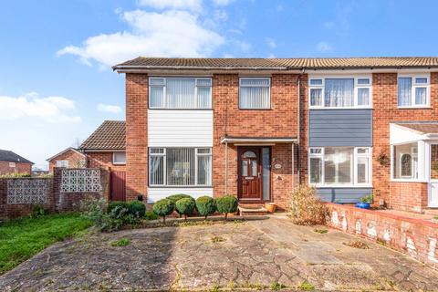 Angus Close, Fareham