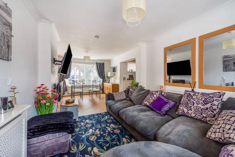 undefined, Angus Close, Fareham