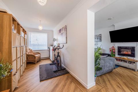 undefined, Angus Close, Fareham