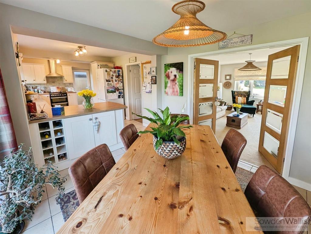 Breakfast Kitchen