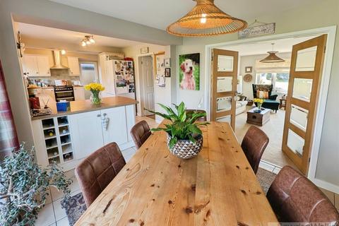 3 bedroom detached house for sale, Porters Lane, Easton On The Hill, Stamford