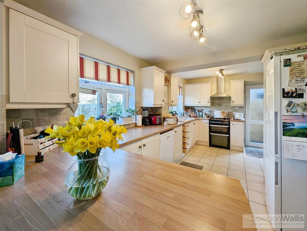 Breakfast Kitchen