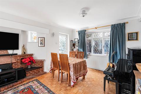 3 bedroom house for sale, Glen Crescent, Woodford Green