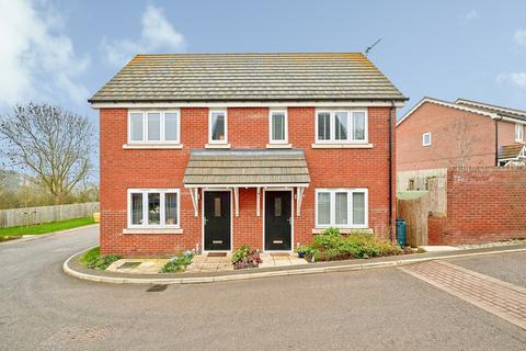 1 bedroom semi-detached house for sale, King Charles Drive, Stansted, CM24