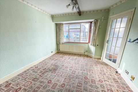 2 bedroom end of terrace house for sale, Grove Crescent, Hanworth, Middlesex, TW13