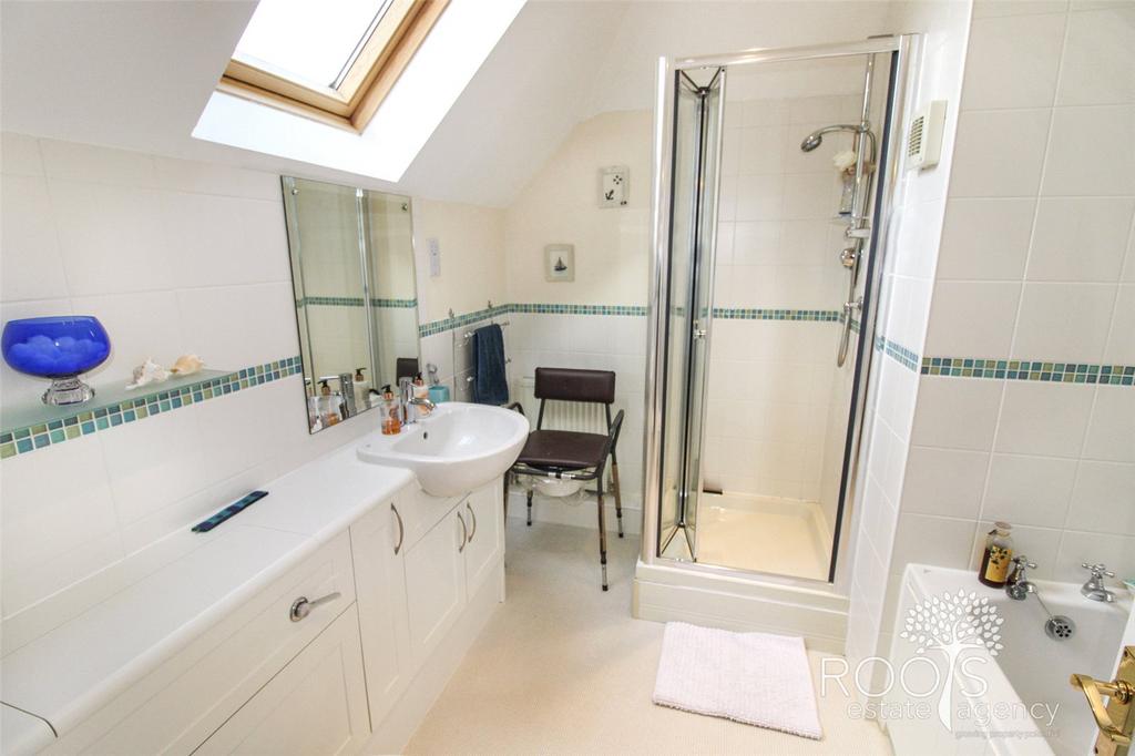 Bath &amp; Shower Room