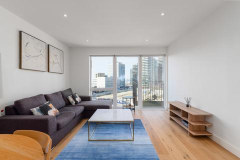 2 bedroom flat to rent, Thunderer Walk London SE18