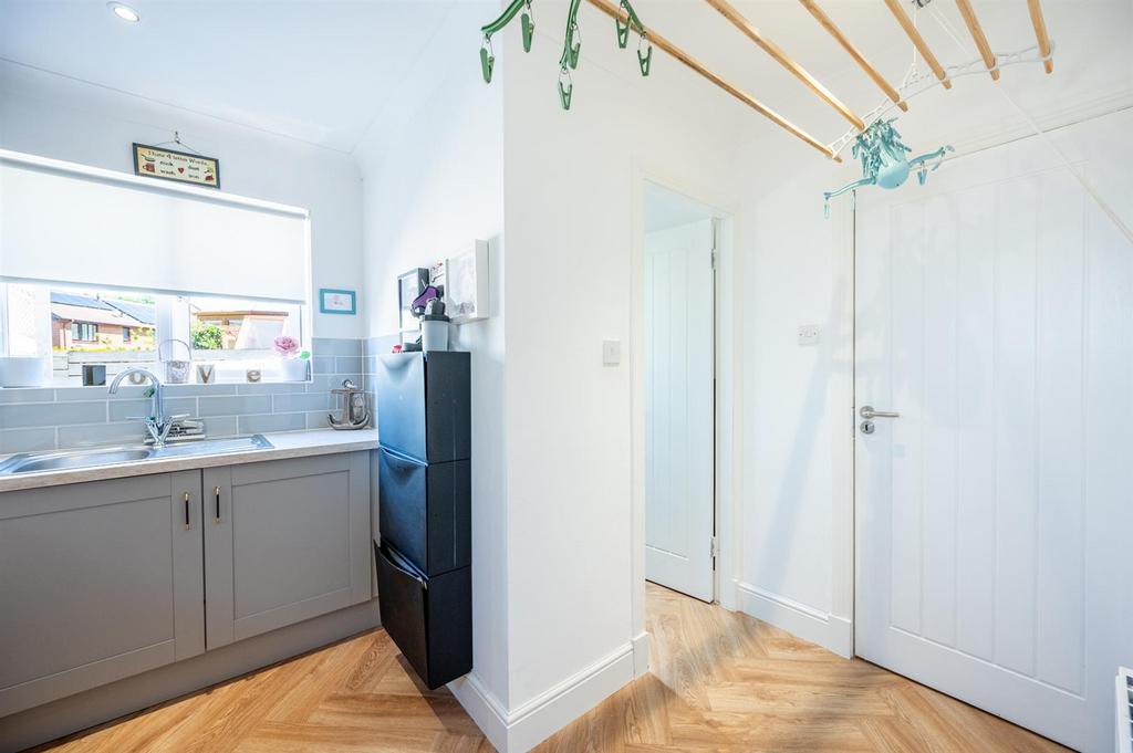 Utility Room (1).jpg