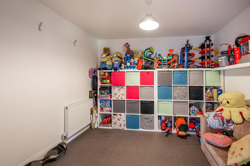 Family Room.jpg