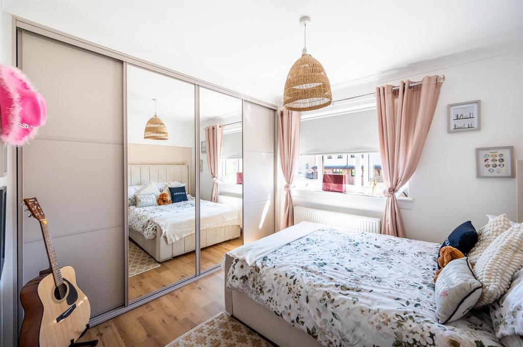Bed 2 (2).jpg