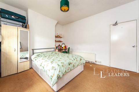 undefined, Ermine Road, CH2