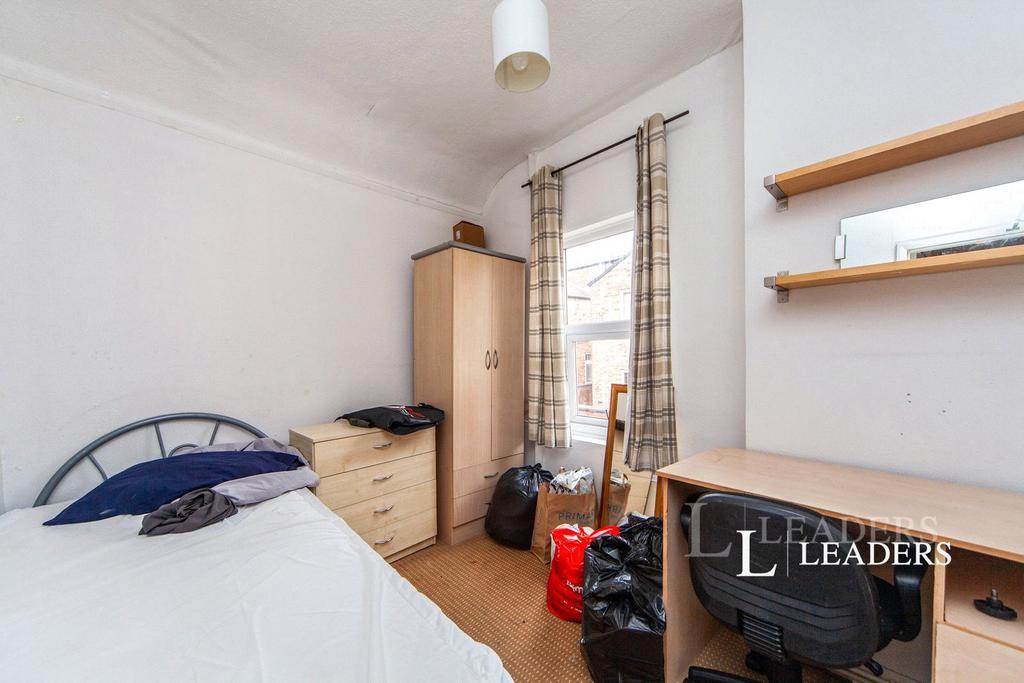Bedroom 4