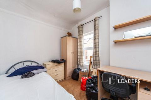 undefined, Ermine Road, CH2
