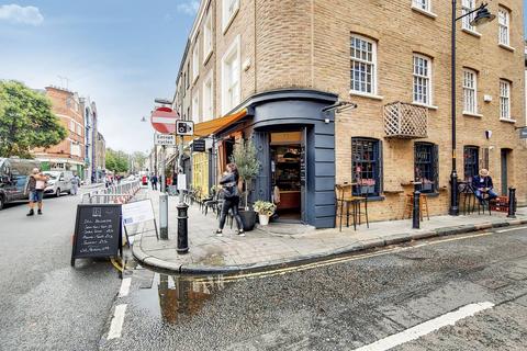 undefined, Tower Bridge Road, Bermondsey, London, SE1
