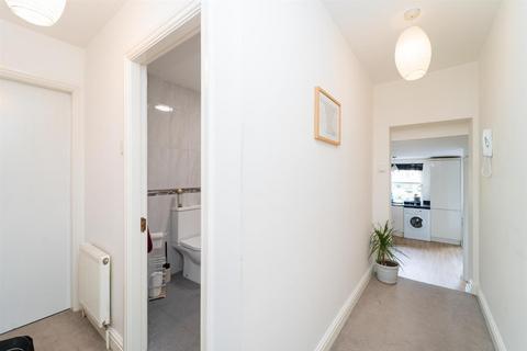 2 bedroom apartment for sale, Hartington Road, Chorlton