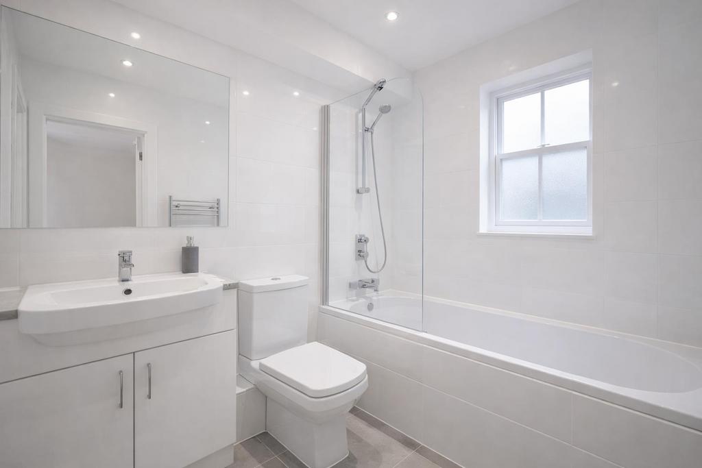 1b, 241-243 baker street 5 03.02 .png