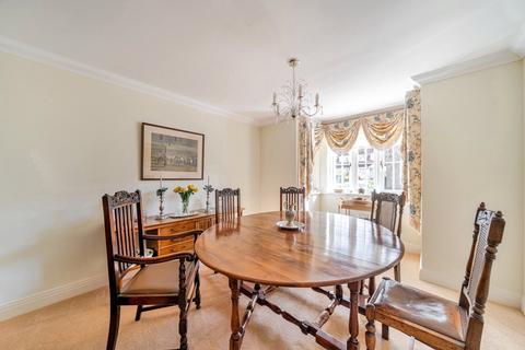 4 bedroom detached house for sale, Forest Road, Effingham Junction, KT24