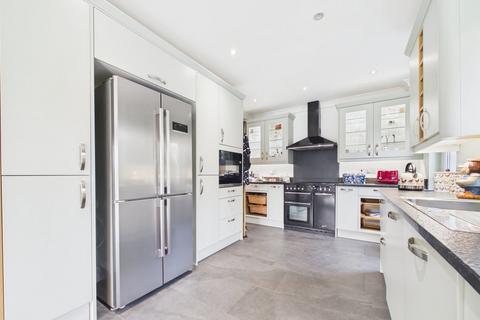 4 bedroom detached house for sale, Pangbourne Road, Upper Basildon, Reading, RG8