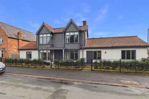 3 bedroom link detached house for sale, Main Street, Tickton, Beverley, HU17 9SH