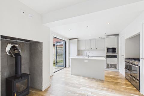 3 bedroom link detached house for sale, Main Street, Tickton, Beverley, HU17 9SH