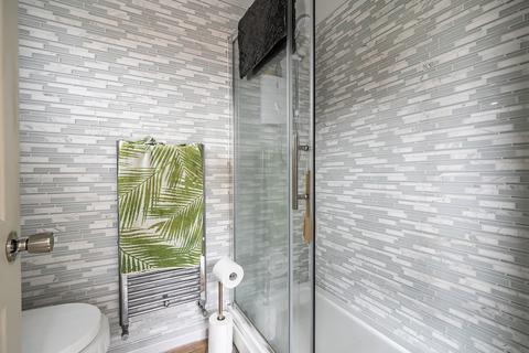 4 bedroom end of terrace house for sale, Pinchcut, Reading RG7