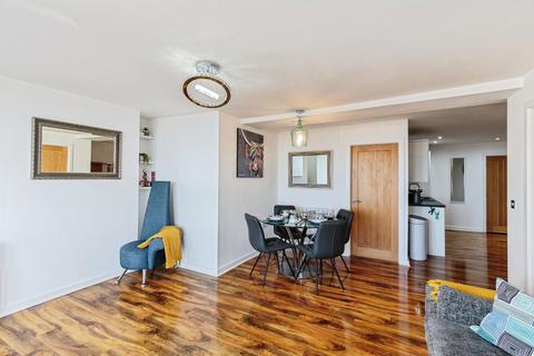 2 bedroom apartment for sale, New South Promenade, Lancashire FY4