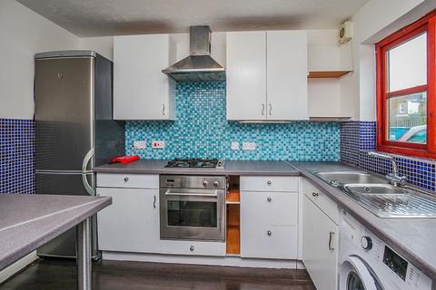 3 bedroom terraced house to rent, Pincott Place, London SE4