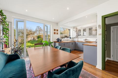 5 bedroom terraced house for sale, Aylward Road, Merton Park SW20