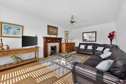 undefined, Simon De Montfort Drive, Worcestershire WR11