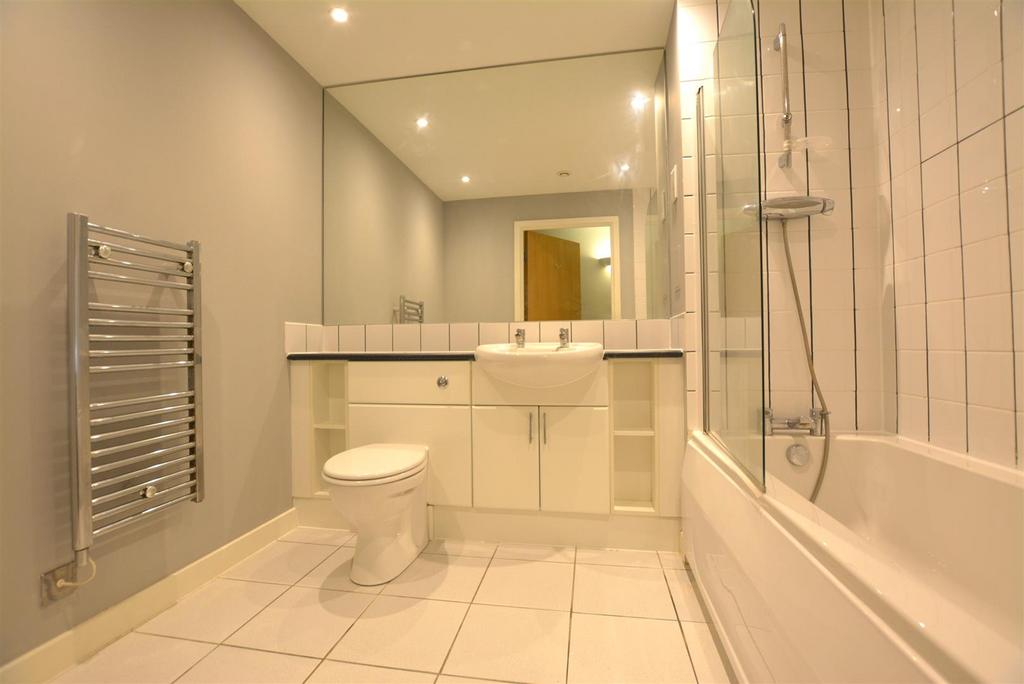 Bath.JPG