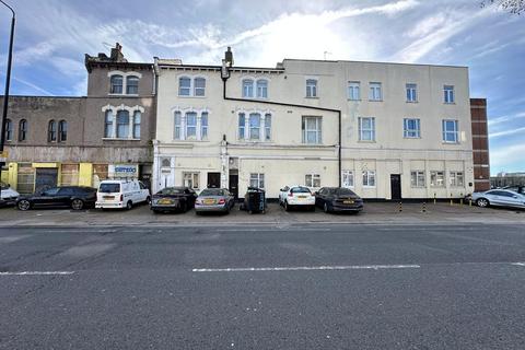 2 bedroom apartment for sale, Barking Road, London E13
