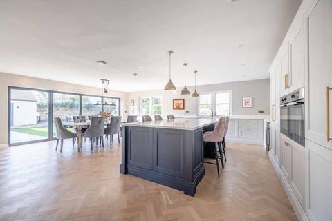 5 bedroom detached house for sale, Horton Road, Datchet SL3