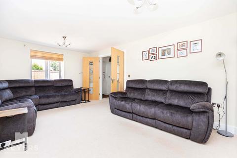 4 bedroom detached house for sale, Canberra Close, Christchurch, BH23 2