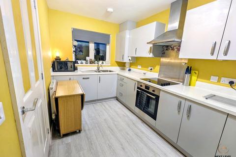 4 bedroom detached house for sale, Grove Gardens, Elm, PE14