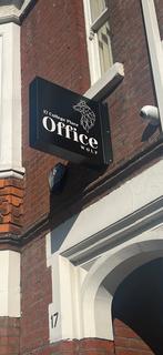 Office to rent, 16-17 College Pl Southampton SO15 2FE