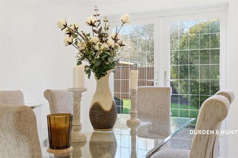 4 bedroom detached house for sale, Merlin Close, Waltham Abbey, EN9