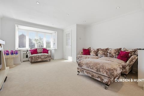 undefined, Merlin Close, Waltham Abbey, EN9