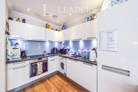 undefined, London Road, St. Albans, AL1