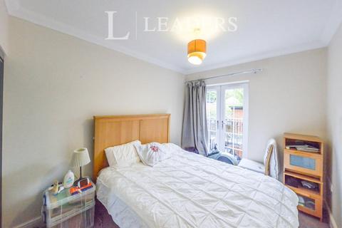 undefined, London Road, St. Albans, AL1