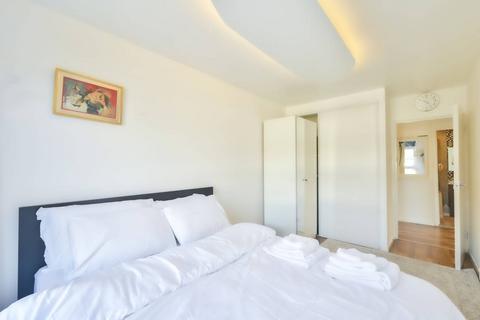 1 bedroom flat to rent, Crefeld Close, Munster Village, London, W6