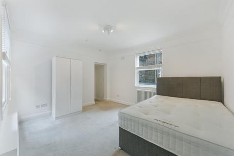 undefined, Vincent Square London SW1P
