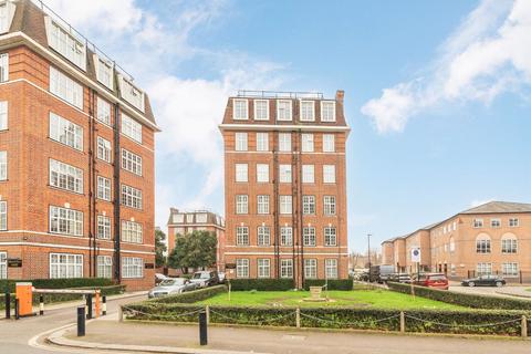Heathfield Terrace, London W4