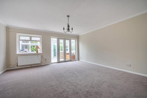 3 bedroom semi-detached house for sale, Mowbray Crescent, Stotfold, Hitchin, SG5